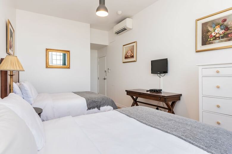 Hotel Manoir Des Remparts
