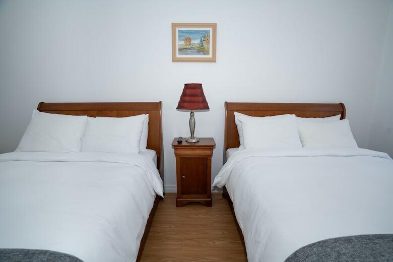 Hotel Manoir Des Remparts