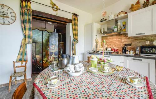 Amazing Home In Squille With Wifi And 4 Bedrooms