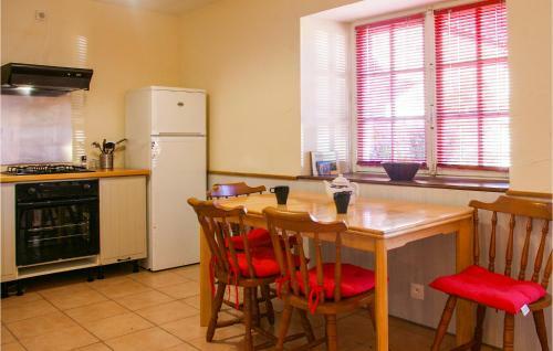 Nice Home In Ploray W/ 2 Bedrooms