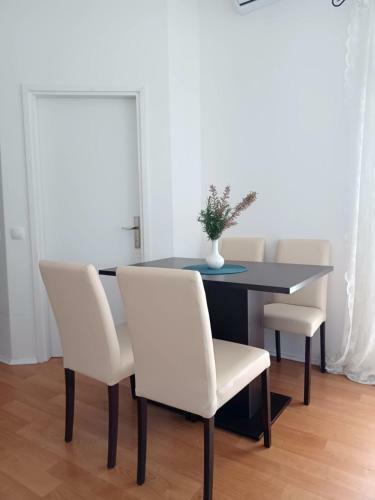 Doana Apartments