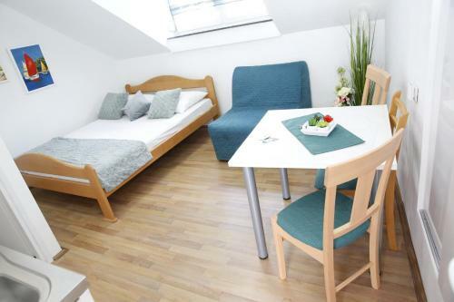 Apartments Stonehouse