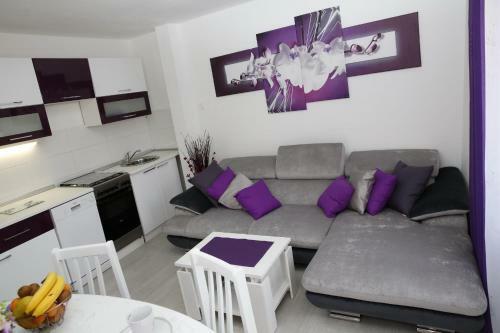 Apartments Stonehouse
