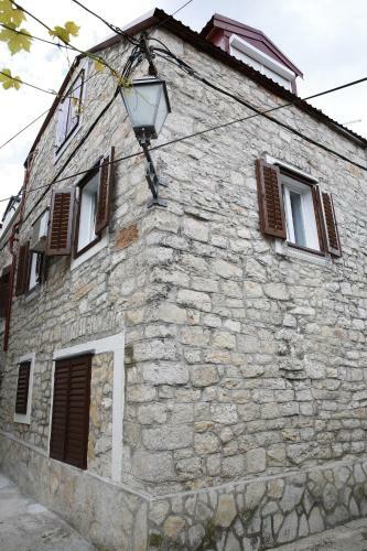 Apartments Stonehouse