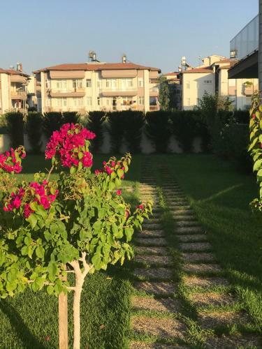 Apartamento Belek Merkezde Havuzlu L�ks Daire!!
