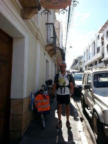 Albergue Villa Oropeza Guest House