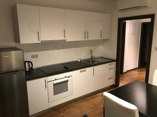Apartamentos Petiva House