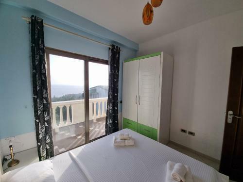 Sea View Apartments Drymades With Balcony