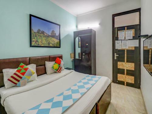 Hostal Oyo 80291 Jk Brothers Residency