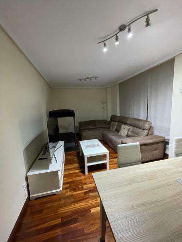 Apartamento Impecable Vivienda Con Piscinas Y Amplia Terraza