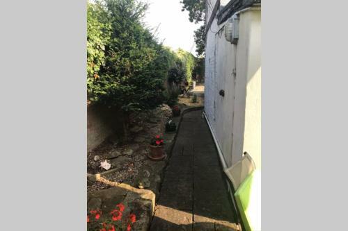 Entire Character House, Beautiful Sleeps Upto 8