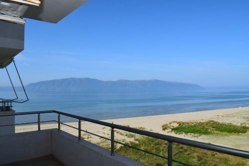 Sea View Apartment In Vlore - 008
