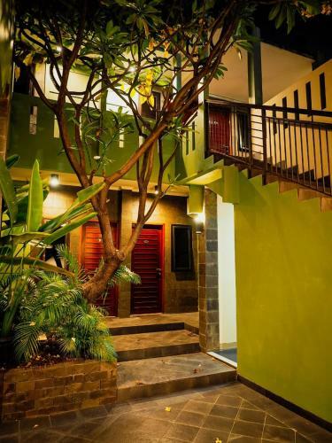 Hotel Rhiz Guest House Tebet