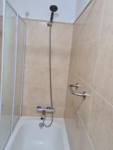Cozy Apartment 30m From Rodeira Beach, Garage And Wifi