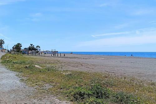 Bonito Apartamento En Chilches. M�laga