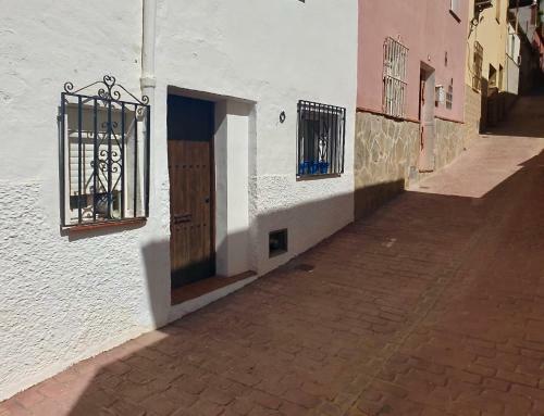 Casa Flores Sleeps 6 Hot Tub Private Terrace