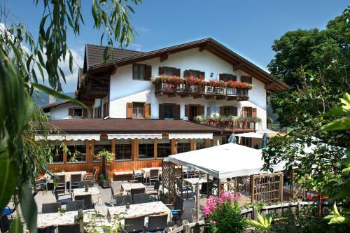 Posada Gasthof Zum Schlern