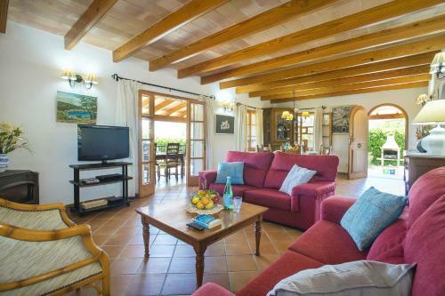 Villa Monserrat By Villa Plus