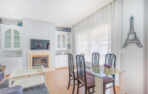 Three-bedroom Holiday Home In Gelves