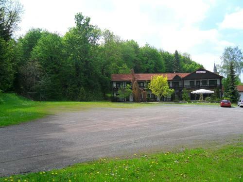 Hostal Motel Zur Festwiese