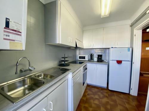 6359 Apartment In Llan��