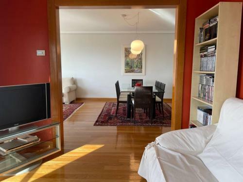 Impresionante Chalet En Segunda L�nea De Playa