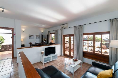 Villa Pola Marinas By Villa Plus