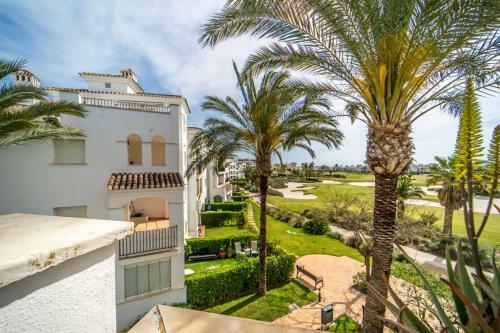 Stylish One Bed Apartment With Nice Golf Course Views Hole 18 - Ao923lt