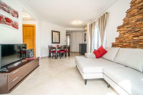 Stylish One Bed Apartment With Nice Golf Course Views Hole 18 - Ao923lt
