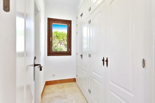 Yolo Spaces - Sotogrande - White House Villa