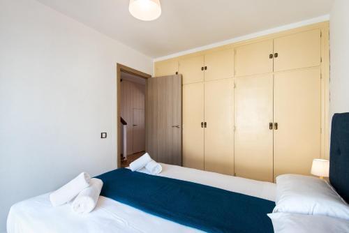 Apartamento Quiet Duplex Between Golf, Sea And Mountains