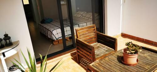 Bright, Modern Apartment With Balcony And Terrace