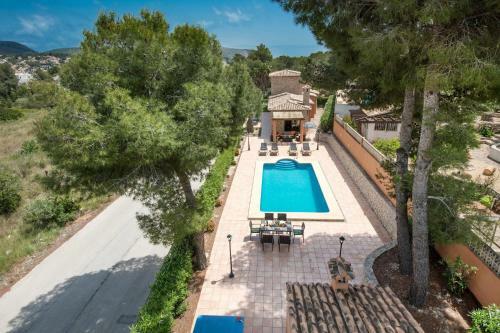 Villa Cambra By Villa Plus