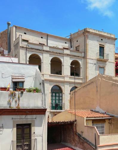 Apartment For 4 In Historic Centre Of Tarragona