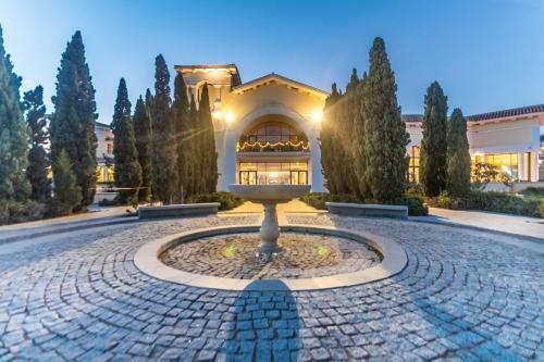 Villa With Hot Tub And Private Pool - Pa9lt