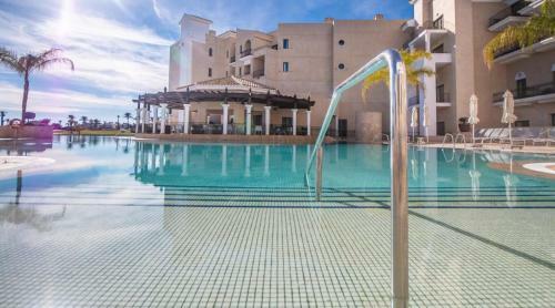 Villa With Hot Tub And Private Pool - Pa9lt
