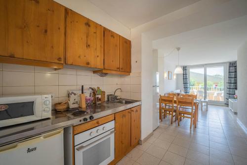 Apartments Del Sol 212
