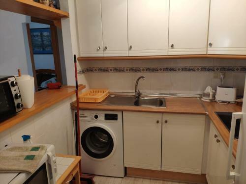 Apartamentos La Mata Sab