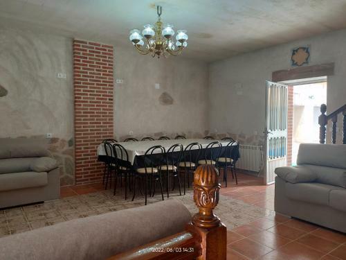 Casa Rural Ba�os Del Rey De Avila