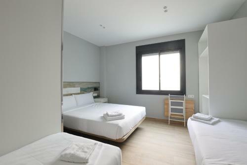 Hostal Hey Rooms