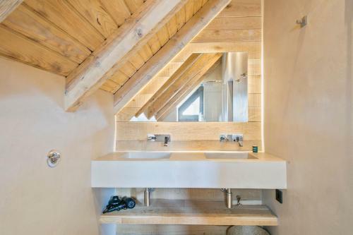 Luderna - Casa Con Jard�n Saboredo