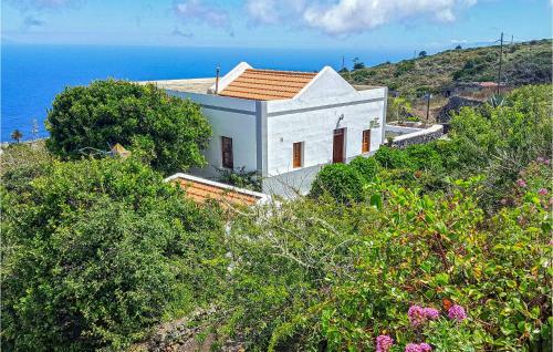 Holiday Home Erese Alto