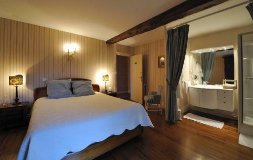 Hostal Ch�teau Fombrauge