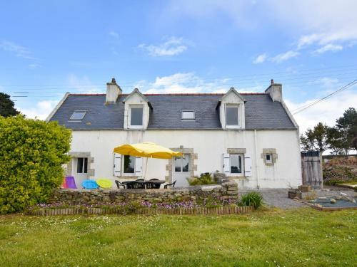 Lodge Holiday Home De Valery Plouhinec