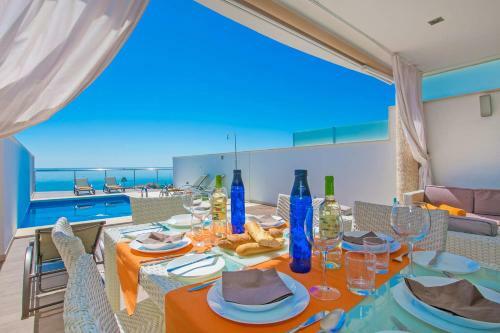 Villa Ancla Sea View By Villa Plus