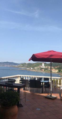 Amanecer En O Mar, Casa En Baiona Con Piscina