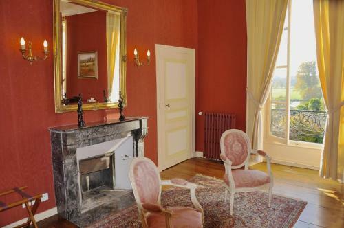 Hostal Chateau De La Folti�re