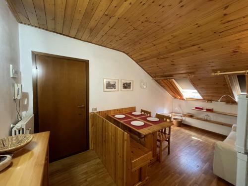 Apartamento 074 Bilocale Mansarda, Giustino