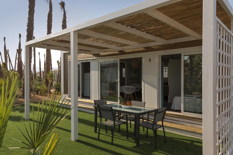Alannia Costa Blanca