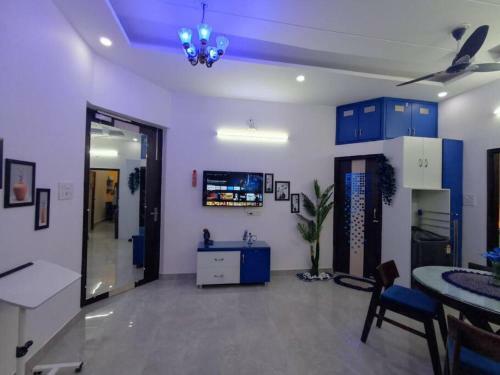 Apartamento Micasasucasa Royal Blue 2bhk